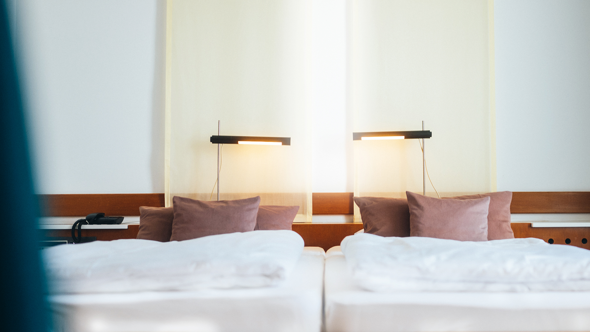 Hotel 1980x1080pixel Eiermann